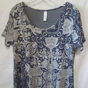 Lularoe T size  L
